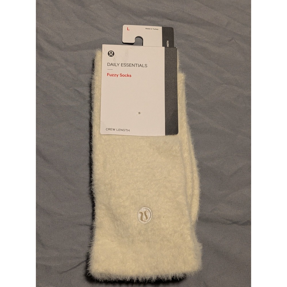 Lululemon Daily Essential Fuzzy Socks Crew Length LG LTIV Light Ivory NEW